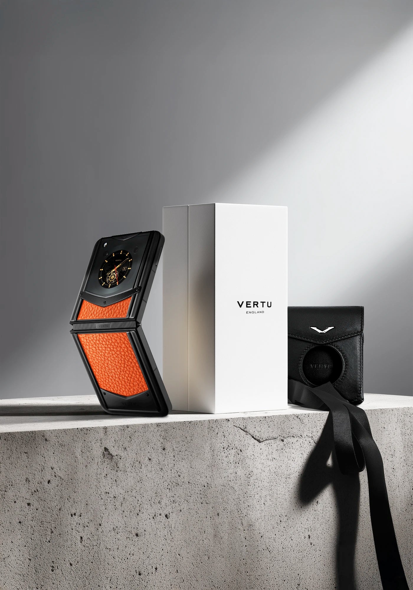 Vertu® Ironflip Calfskin Charm & Cover – Complimentary Elegance