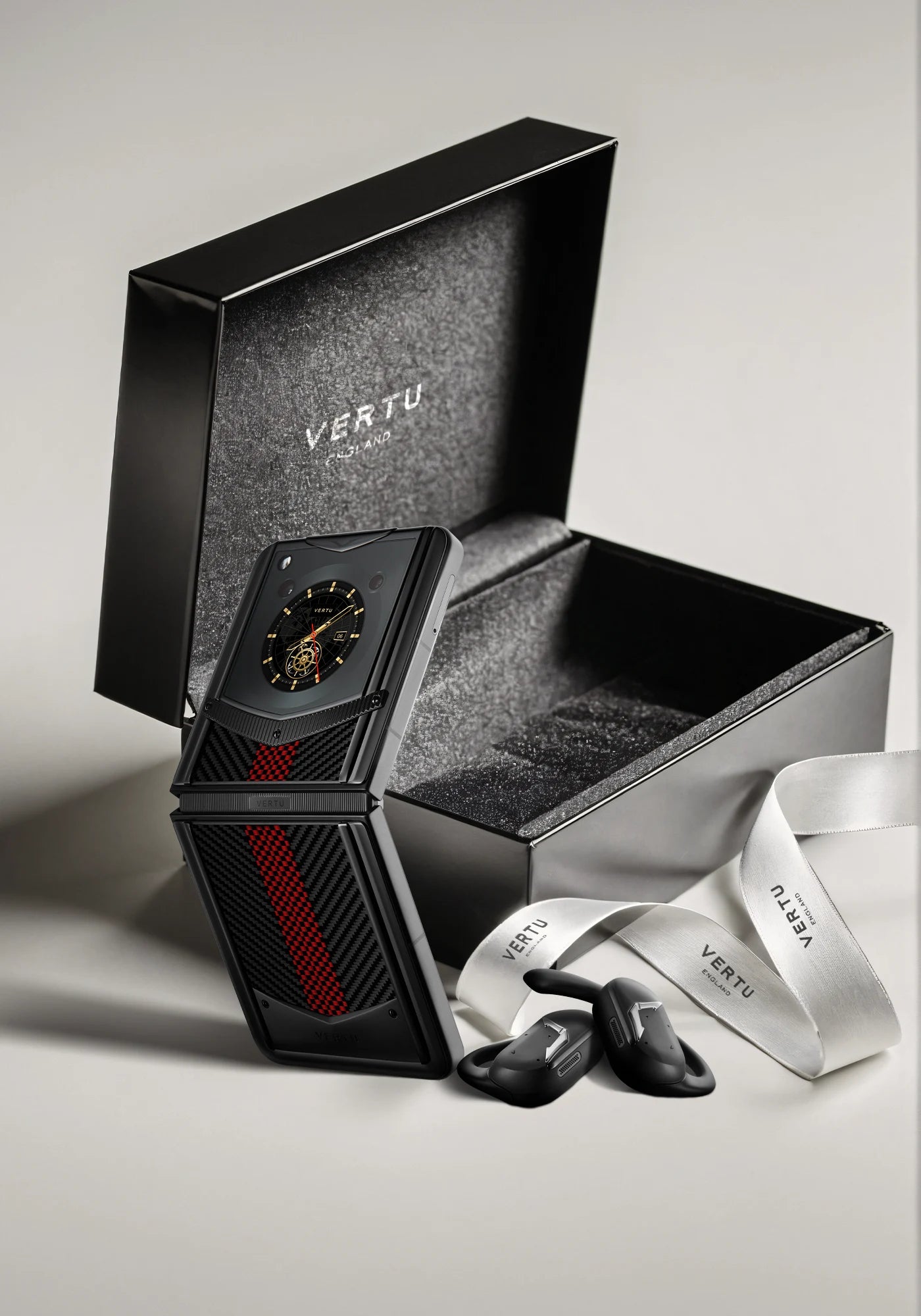 Vertu® Ironflip Auspicious Phoenix – Harmony Package