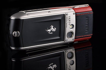 ASCENT Ferrari series: the crystallization of super sports car and luxury cell phone