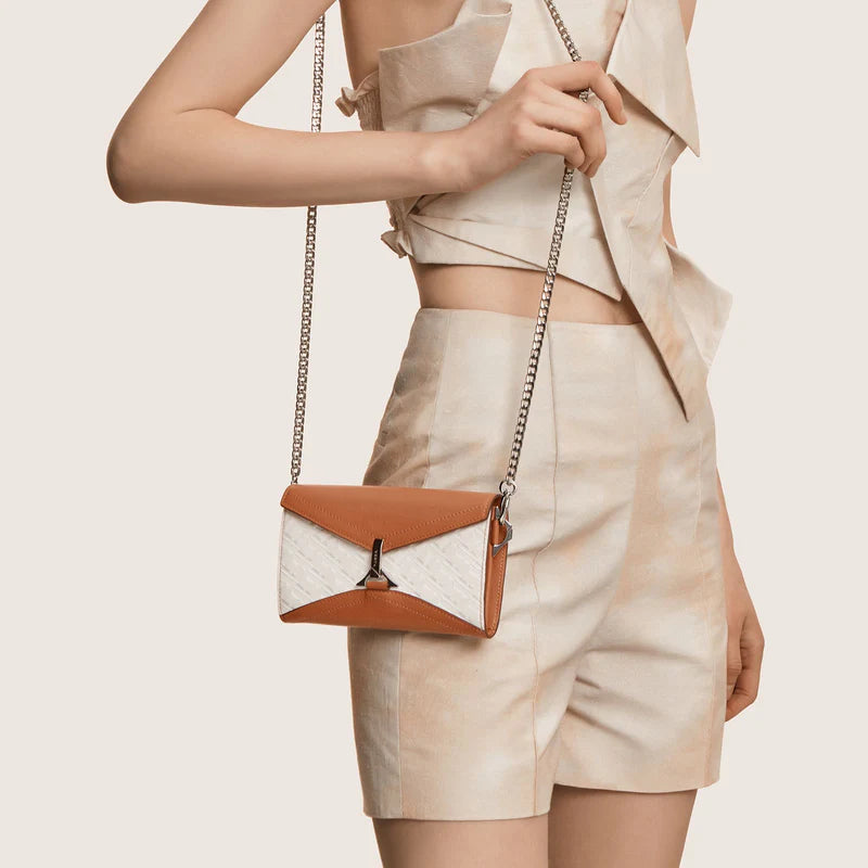 Folded V Catena Crossbody Chain Bag